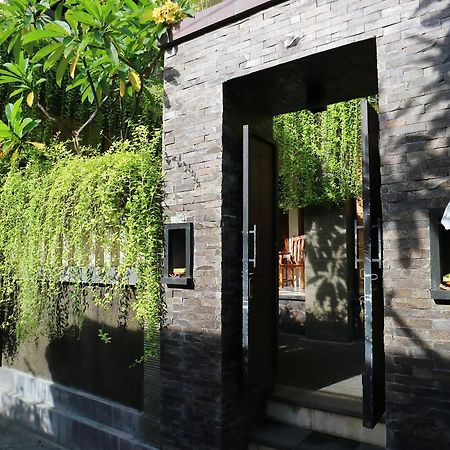 Pondok 3 Mertha Kuta Lombok Exterior foto
