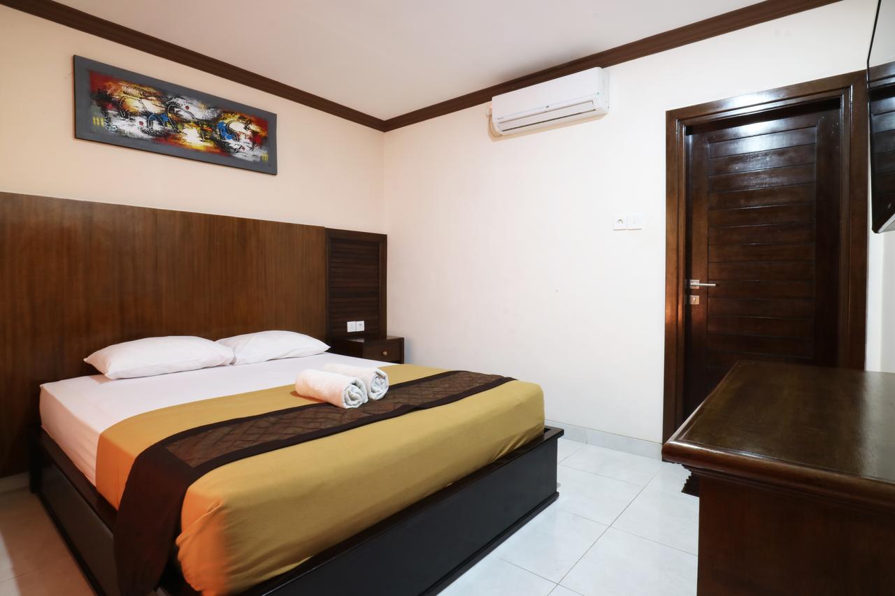 Pondok 3 Mertha Kuta Lombok Exterior foto